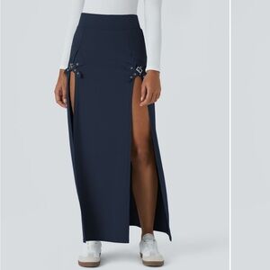 [Halara] NWT Waisted Decorative Buckle Split 2-in-1 Maxi
Casual Skirt